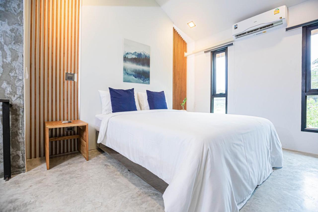 In My Place Cafotel Khlong Thom Экстерьер фото