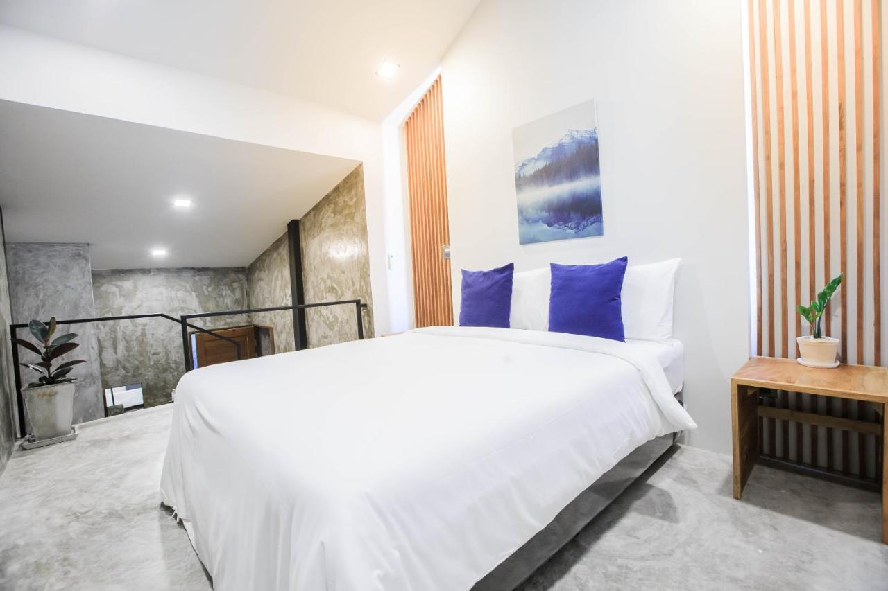 In My Place Cafotel Khlong Thom Экстерьер фото