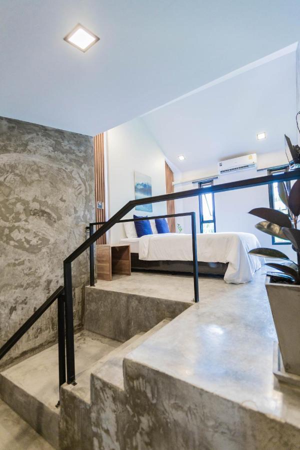 In My Place Cafotel Khlong Thom Экстерьер фото