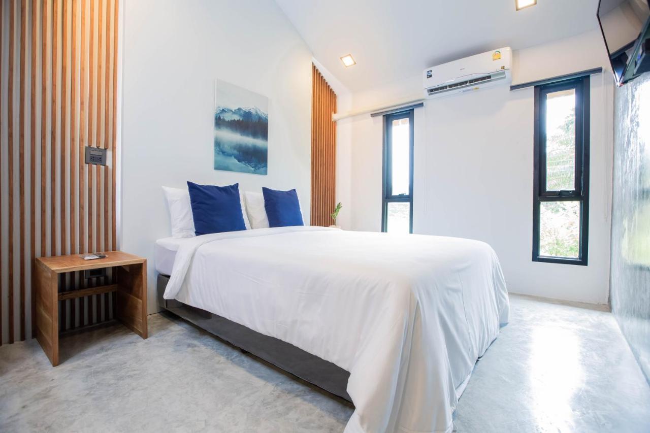 In My Place Cafotel Khlong Thom Экстерьер фото